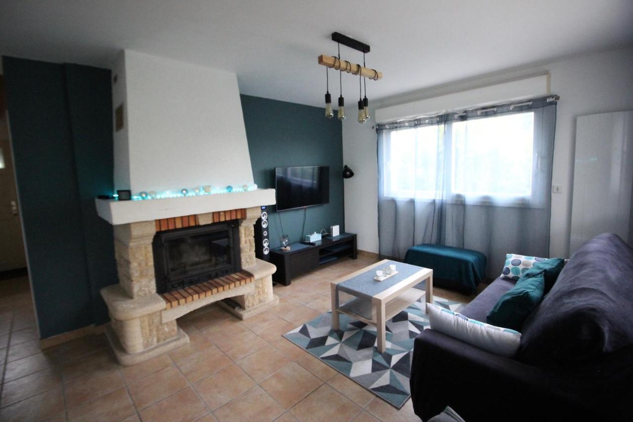 Maison Independante, Au Calme, Charme Et Confort Villa Berou-la-Mulotiere Luaran gambar