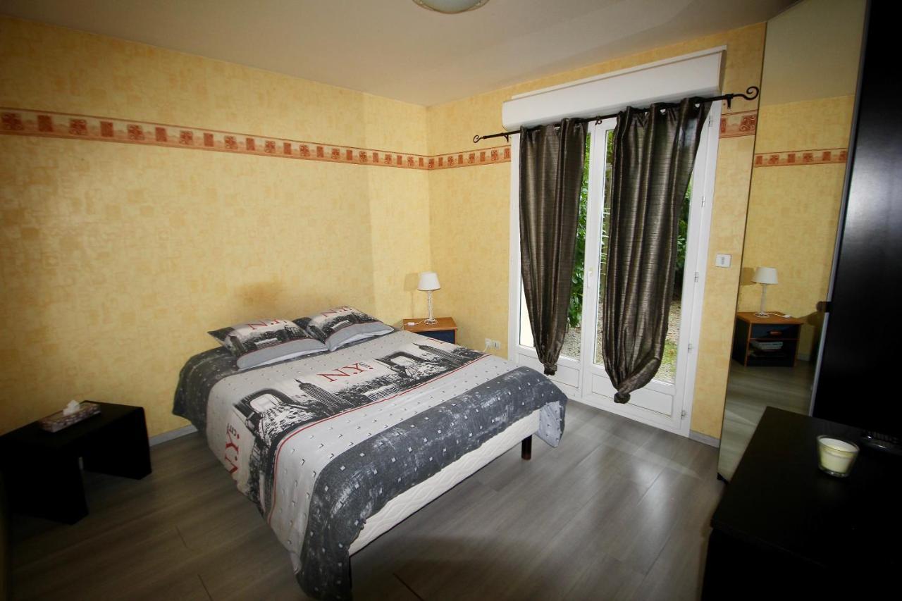 Maison Independante, Au Calme, Charme Et Confort Villa Berou-la-Mulotiere Luaran gambar